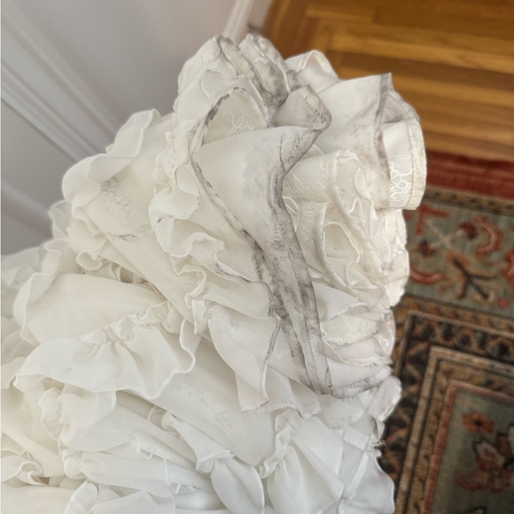 V. Chapman Carnen Corset Ruffled Dress - Picture 5 of 11